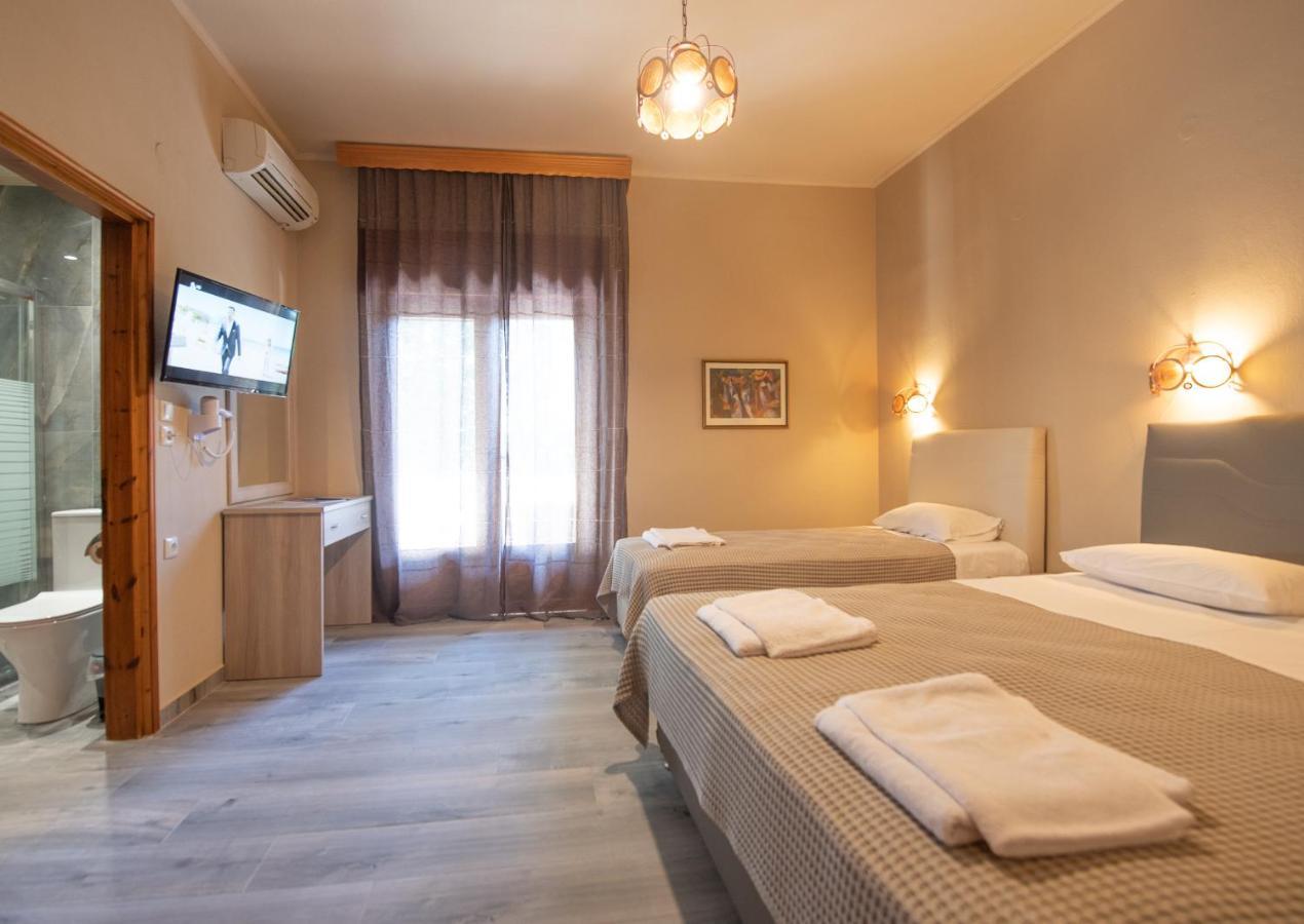 Yannis Hotel Krinídhes エクステリア 写真