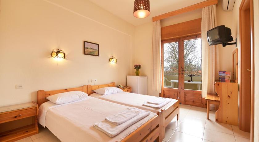 Yannis Hotel Krinídhes 部屋 写真
